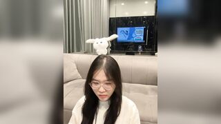 Trần Hà My con đĩ lăng loàn bán quạt bên trung quốc xinh xắn - phần 10