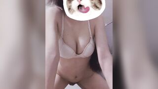 E ny sinh viên y 2k6 không khác gì máy dập - phần 3