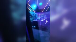 địt nhau trong phòng karaoke xôn xao facebook cho anh em xem - phần 1