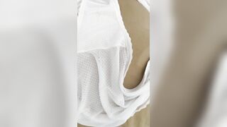 Quần lót bà chị 3 vừa tắm xong