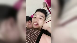 BẢO ĐỪNG QUAY MẶT CHỊ MÀ EM K NGHE LÀ THẾ NÀO, GHÉT