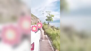 Thả dáng giữa đeo câu đại gia:)) cảnh đẹp dáng càng đẹp