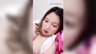 E HÀNG XÓM VÚ SIÊU TO KHỔNG LỒ, CÓ QUẢ NÀY MÀ BÚ THÌ LO ĐẾN SÁNG MAI