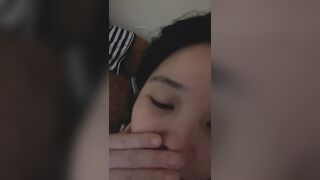 các em xinh tươi bây giờ cứ bán quạt show cả mặt thế này - phần 1