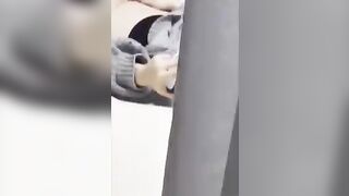 Con cj xem sex thủ dâm mà ko biết bị thằng em họ nhìn thấy quay lại