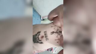 Gái xinh xăm trổ chubby vú to lồn múp khoe hàng