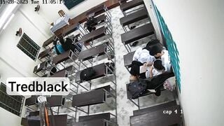 học sinh bây giờ bạp thật nghịch vú địt nhau luôn trong lớp - phần 3