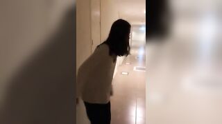Vô tình được đụ em hàng xóm miễn phí say xỉn vào nhầm nhà.