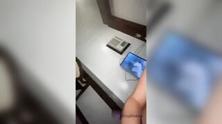 LOẠN LUÂN 2 AE HỌ ĐỊT NHAU , CON E DÂM VÃI ĐÁI