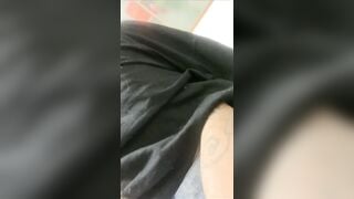 Thanh niên rủ đc mấy e teen non tơ về phòng hút đồ phê r đè các e ra đụ tập thể