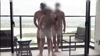 3 Đứa bạn rủ nhau đi du lịch, Mà Some Lút cán Bú cu tập thể Loli vú to rên rỉ