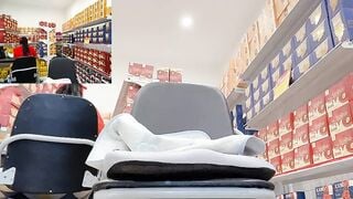 Siêu Thị WinMart bé nhân viên lồn nhiều nước vừa làm vừa bán quạt - phần 13