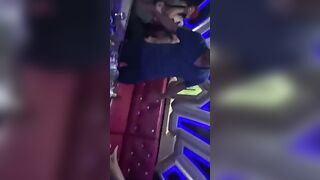 Đang chơi đồ thì bị công an ập vào