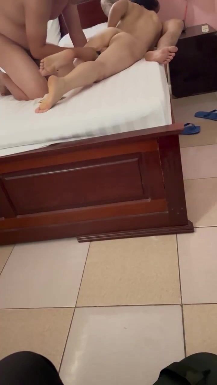 Hết mình đêm nay vs chị Thảo vk anh bạn p1