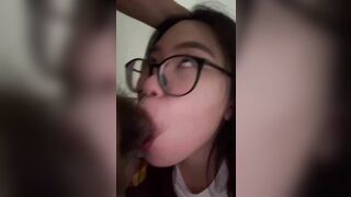 Dâm nữ bị th b gạ sang nhà đòi bóp vú bắt bú cu bị đè ra đụ bóp mỏ k cho rên luôn