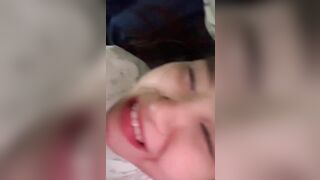 Dâm nữ bị th b gạ sang nhà đòi bóp vú bắt bú cu bị đè ra đụ bóp mỏ k cho rên luôn