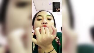 CHÁT SEX CÙNG EM VỢ BƯỚM TO
