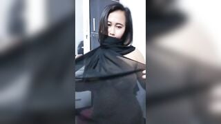 Gái dâm chubby vú to lồn múp thủ dâm bằng cu giả dâm đãng phần 2