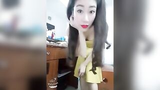 Xem em họ làm ne