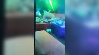 Quay Lén Khách Làm Tình Cùng Em KTV Trong Phòng Hát