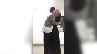 Cặp đôi ở An Giang hồi giáo đến nhà thờ nứng quá móc lồn bạn gái ở nhà thờ.