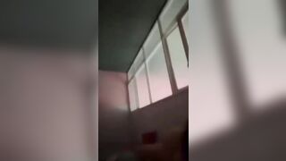 ĐANG NGỦ CÙNG BÀ MẸ KẾ MÀ CU DỰNG LÊN, LIỀN NHỜ BẢ BÚ CẶC LUÔN