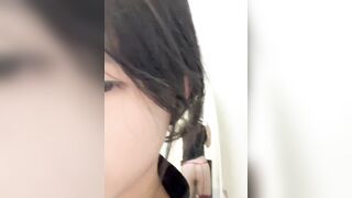 Em rau 2k9 mông to thủ dâm bằng cu giả dâm đãng