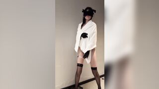 Vú dài nhưng em nó dâm là được 17