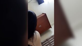 tiện ghé thăm em ghệ sinh viên ngày mưa gió