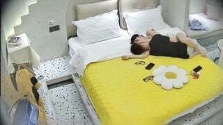 Hach cam hàng xóm xem địt nhau em người yêu cũng ngon dâm đãng Thích tất đen