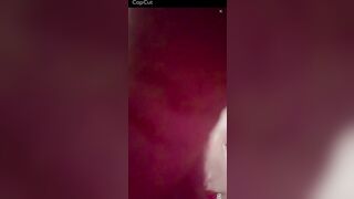 Gái Xinh Live App Show Vú Đầu Ti Hồng Và Lồn Múp Rụp