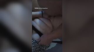 Ngủ qua đêm nhà MBbG hàng xóm, Vú to lồn rậm lông Lút cán Xuất tinh tràn lồn