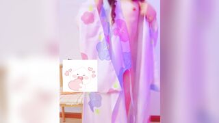 Loli cosplay nhún nhảy dâm đãng 1