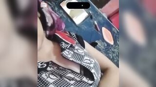 Gạ em em học sinh 2k9 xinh cho xem vú to dâm
