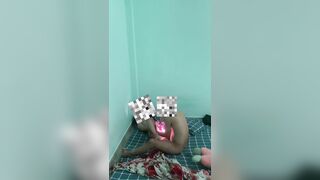 Em người yêu đòi vừa chơi sextoy vừa đụ em dâm quá rồi - phần 1