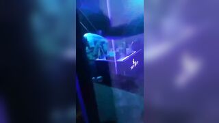 Full clip bú lồn địt e KTV đg hot trg quán,bằng chứng cho vc đi KTV có đc đụ k nhé #1
