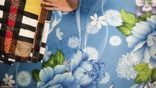Đang ngủ mà cứ nhét vào hoài