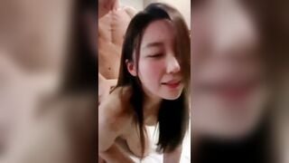 Địt em của thằng bạn thân dâm vú to lồn ngon