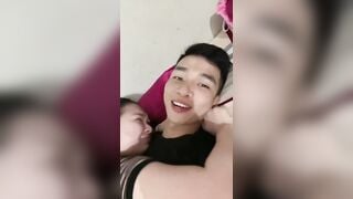 Lần đầu đi lái máy bay gặp máy bay chiến quá