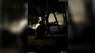 Teen dâm nửa đêm ra đường public thủ dâm 2