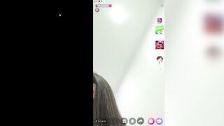 Mới bây lớn đã đua đòi livetream khoe hàng thủ dâm rồi 3