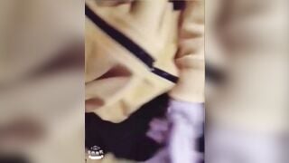 Nghỉ hè Dì dâm nứng lồn lại ra đường gạ địt mấy cu cháu cấp 3 mới lớn P1