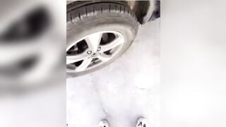 Nghỉ hè Dì dâm nứng lồn lại ra đường gạ địt mấy cu cháu cấp 3 mới lớn P2