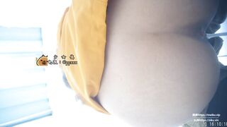 Cam kín quay lén e teen tq bím múp k lông trg wc công cộng