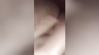 Bướm Non Không Lông Móc Bím Lên Đỉnh Nước Bắn Ướt Hết Giường