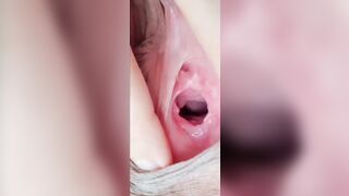 “Coi rõ chua tao banh hết nổi òi” dạng chân banh hết lồn ra cho tg bn xem bên trong