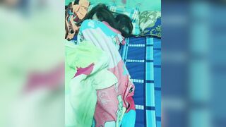 Em vợ ngủ không mặc quần anh rể sờ mông ngon vuốt ve dâm đãng