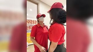 Siêu Thị WinMart bé nhân viên lồn nhiều nước vừa làm vừa bán quạt - phần 51