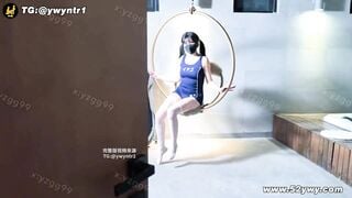 Nhốt bé em họ trg căn phòng tình dục,chỉ mở ra khi đụ tập thể em cùng các th bạn