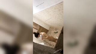 dượng dình gái yêu tắm tí thì bị phát hiện